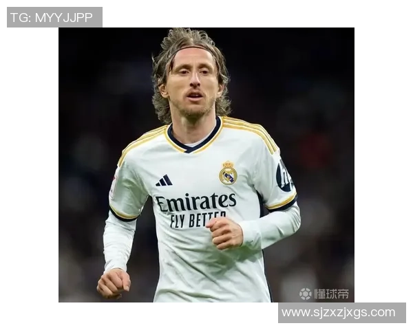 猜一位已经退役的足球明星是谁 看看你能不能找出他的身份